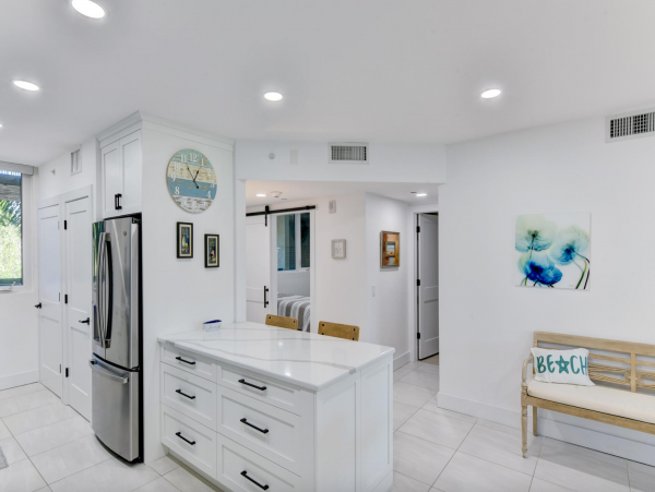 Luxury Vacation Condo in Longboat Key Sleeps 4 Guests